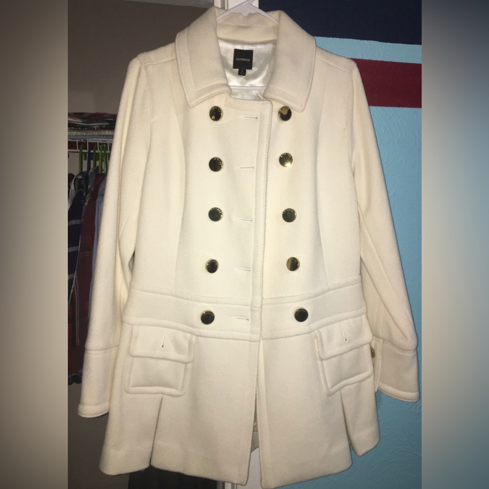 Express winter coat - Ivory color gold plated buttons